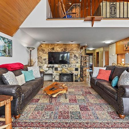 Smokystays Private Pool Chalet Gatlinburg Extérieur photo