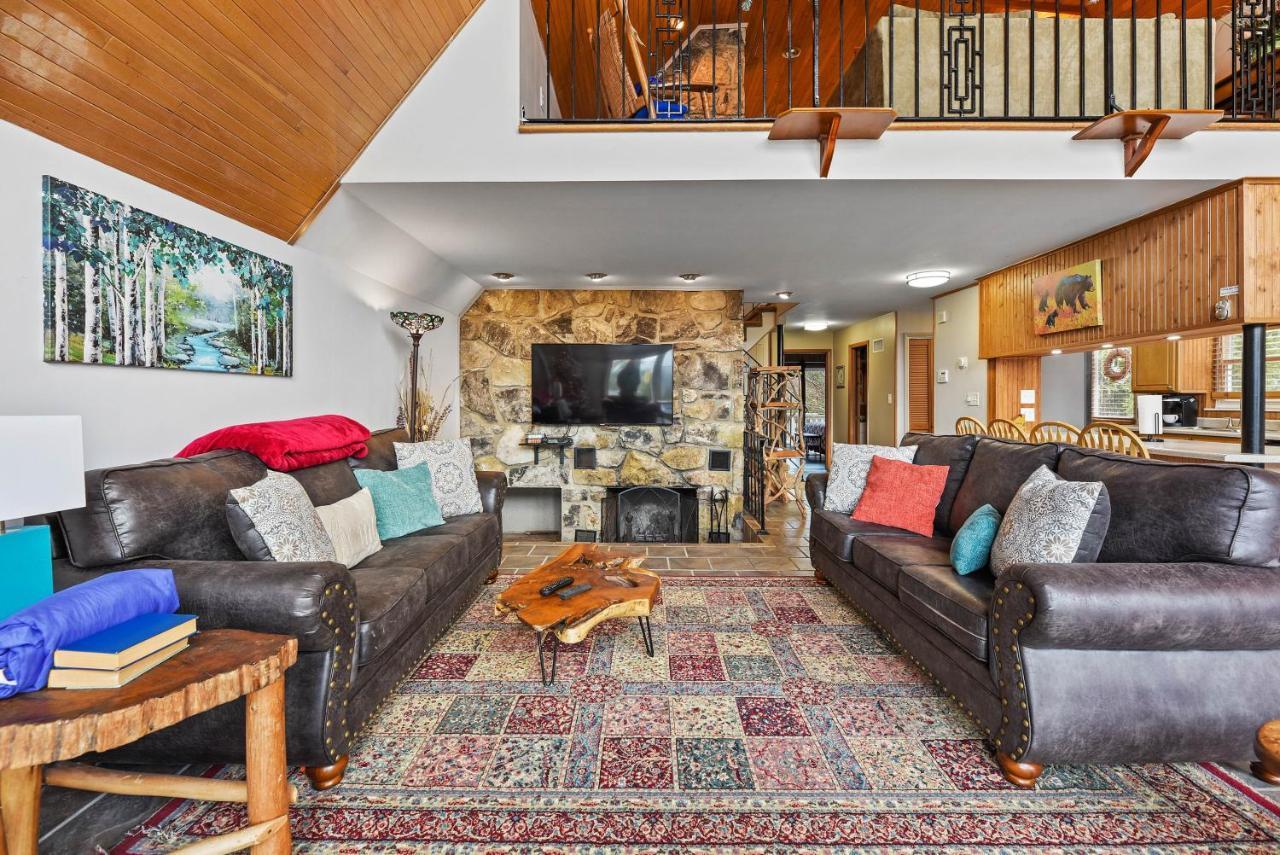 Smokystays Private Pool Chalet Gatlinburg Extérieur photo