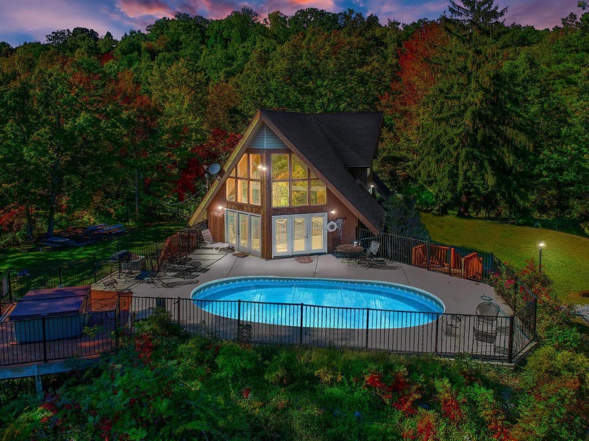 Smokystays Private Pool Chalet Gatlinburg Extérieur photo